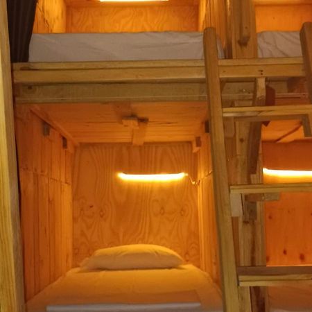 Hostel Tropico 20 Pdc Playa del Carmen Eksteriør bilde