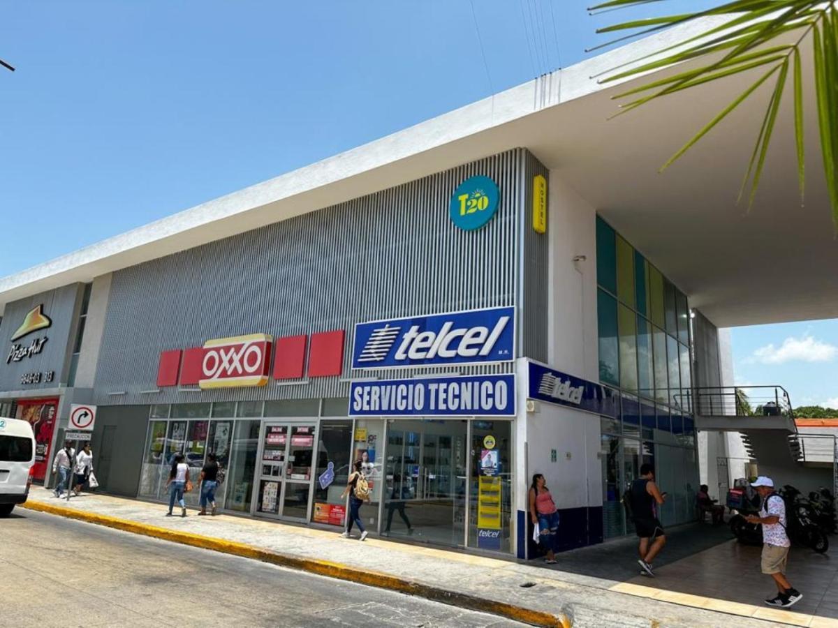 Hostel Tropico 20 Pdc Playa del Carmen Eksteriør bilde