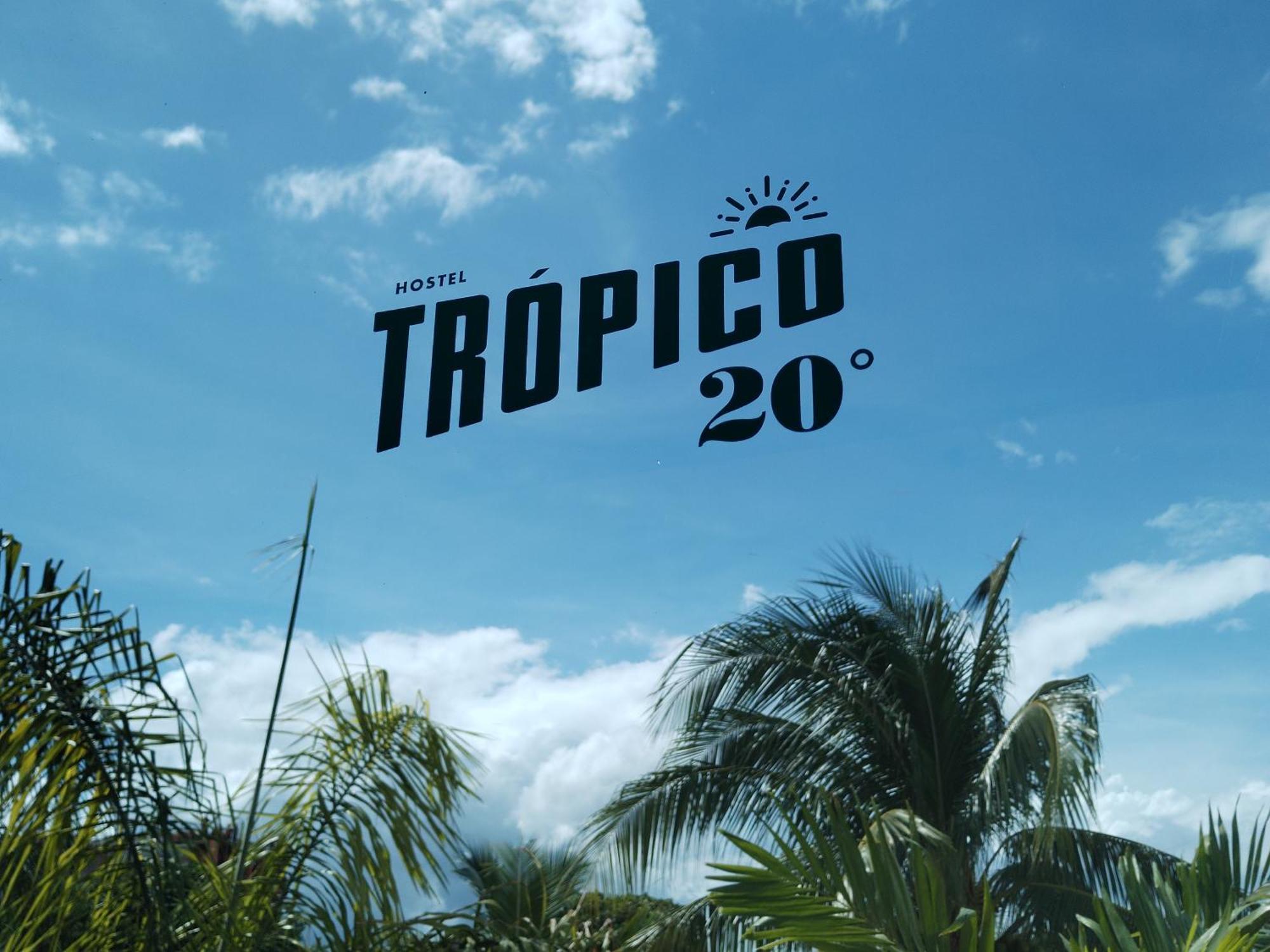 Hostel Tropico 20 Pdc Playa del Carmen Eksteriør bilde