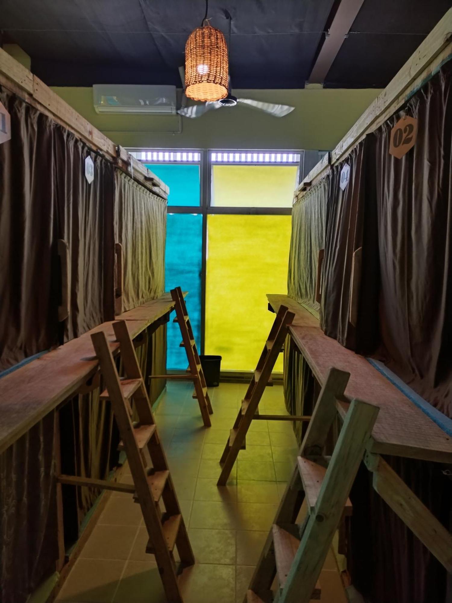 Hostel Tropico 20 Pdc Playa del Carmen Eksteriør bilde